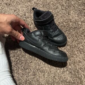 Nike Kids Black Sneakers
